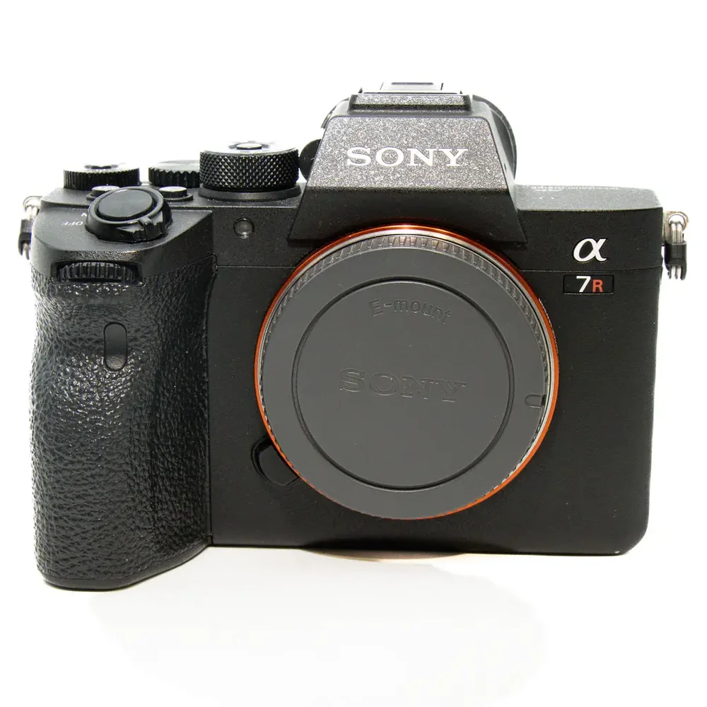 Sony A7R IV v:5313753