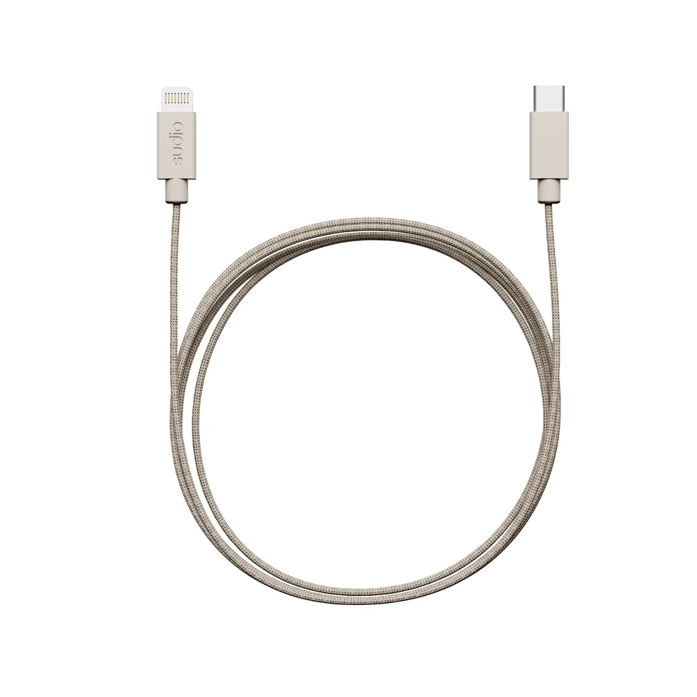 Sudio C1 Ladekabel USB-C til Lightning 1.8 m, Sand Sudio C1 Ladekabel USB-C til Lightning 1.8 m, Sand