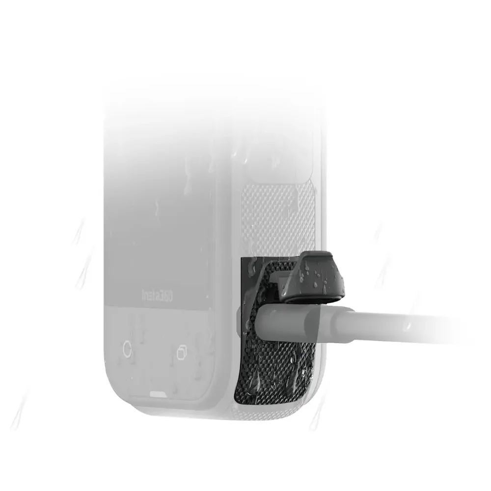 Insta360 X5 All-Weather USB Charging Cov v:4905990
