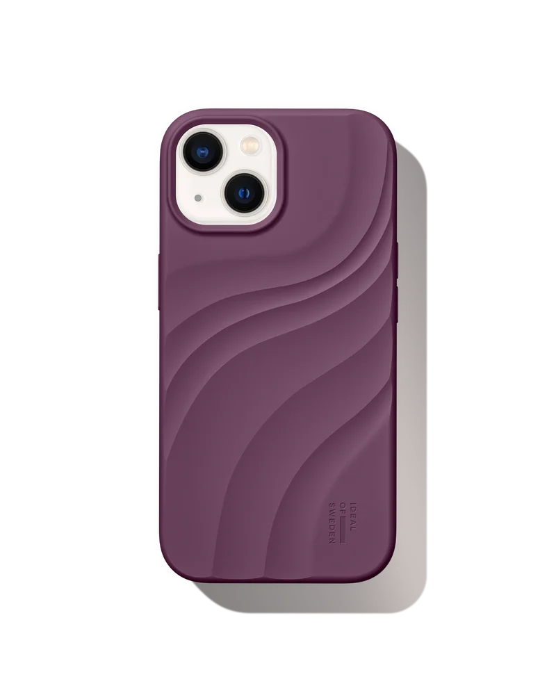 iDeal Of Sweden iPhone 16e Soft Swirl MagSafe silikondeksel, Velvet Plum